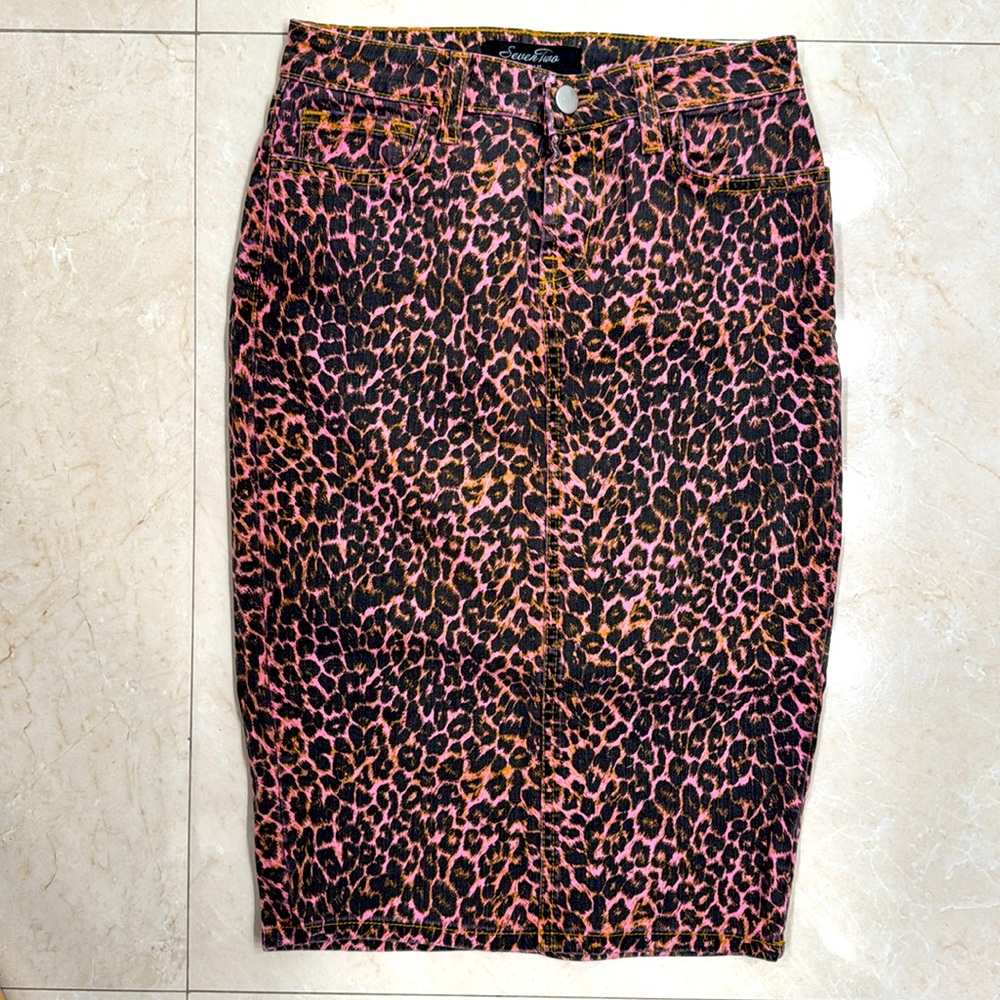 💗Seven Two Denim pink leopard denim pencil skirt
